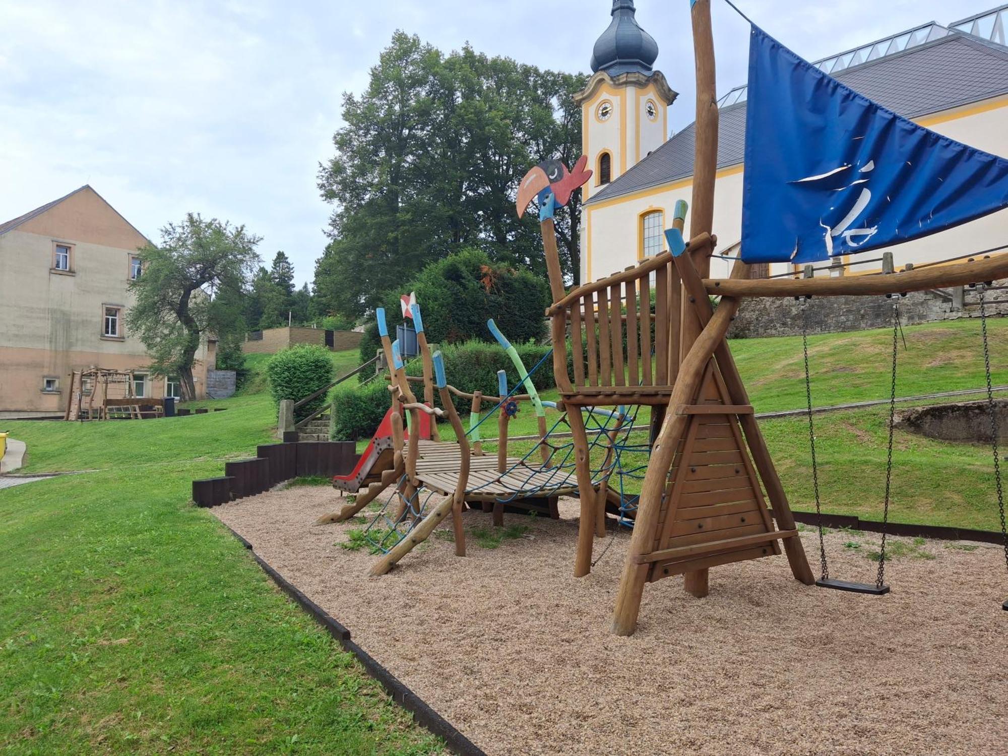 Ubytovani U Kostela Ústí nad Labem Eksteriør billede